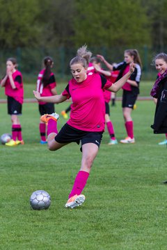 Bild 44 - B-Juniorinnen SV-Wahlstedt - TSV Weddelbrook : Ergebnis: 10:2